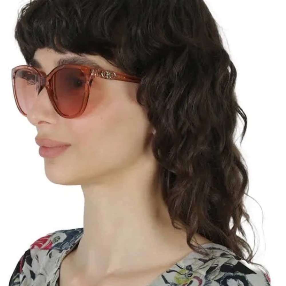 Salvatore FERRAGAMO 57mm Gradient Cat Eye Sunglasses transparent lobster - Picture 16 of 16